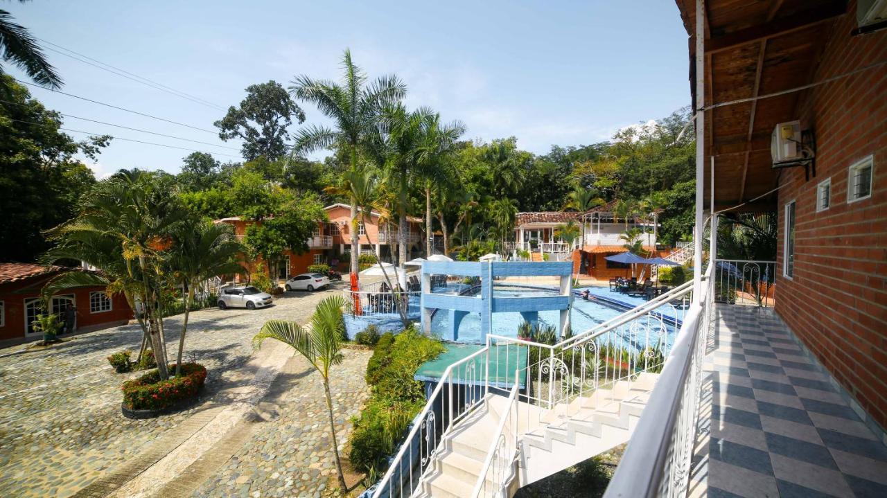 Porton De Occidente By Bernalo Hotels San Jerónimo Kültér fotó